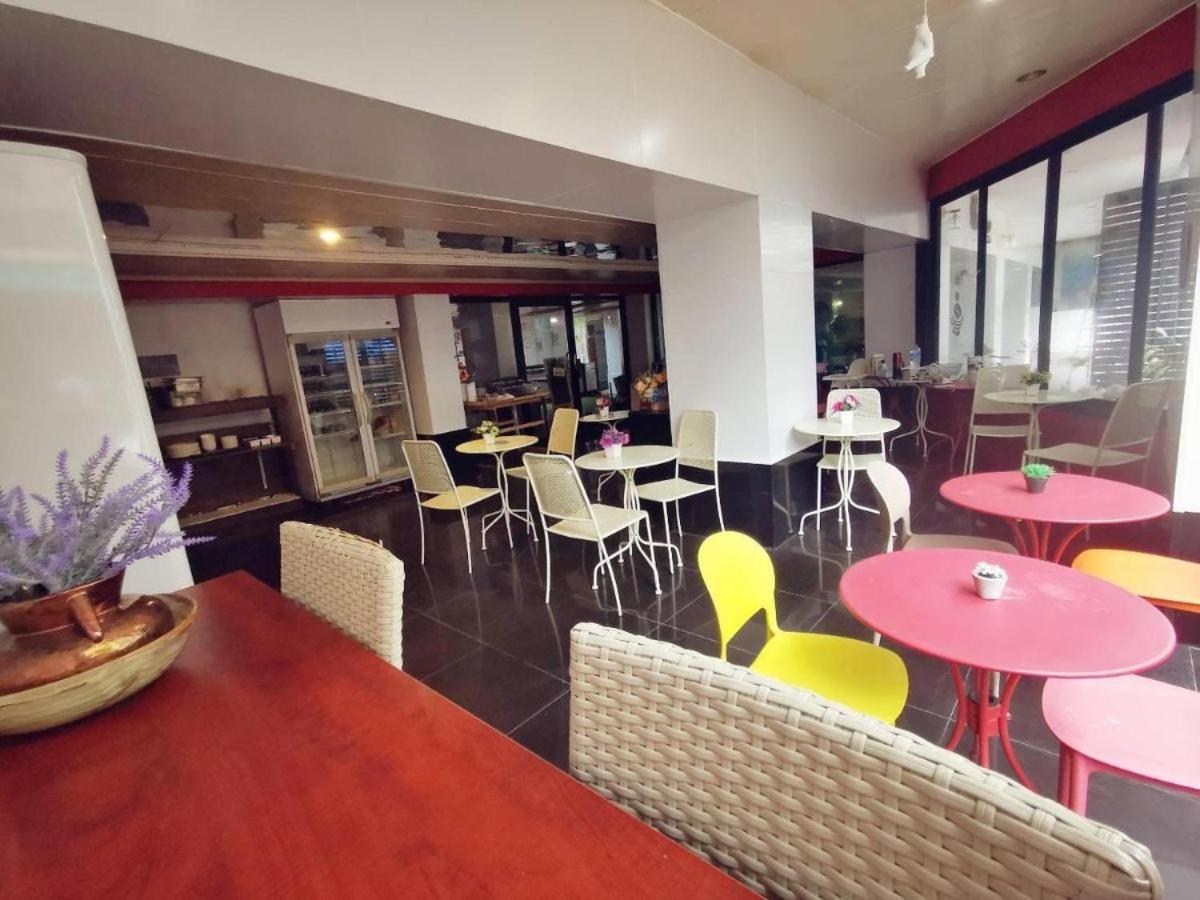 Hotel Chilli Salza Patong Zewnętrze zdjęcie